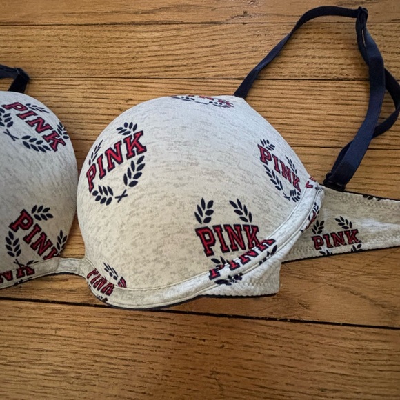 NWOT Victoria’s Secret push up bra bra 34 C light grey / navy - Picture 3 of 6